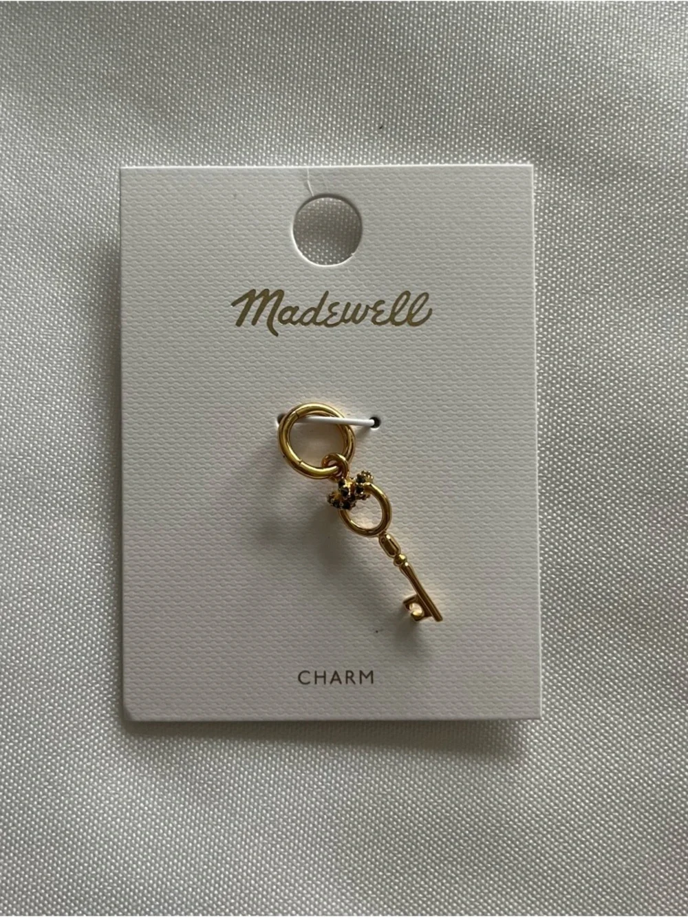 Madewell Skeleton Key Antique Gold Plated Brass Jewelry Charm One Size NWT - Picture 5 of 8